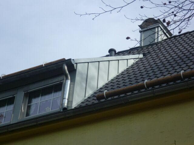 SchornsteinDachSteil.jpeg